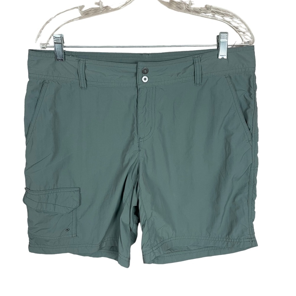 Columbia Omni Shade Sun Protection Shorts Size 12